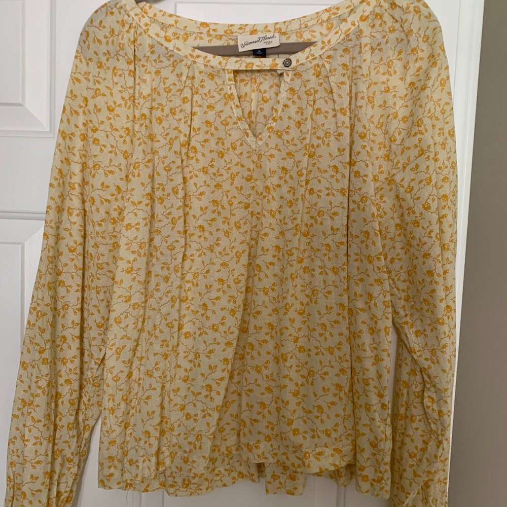 Universal Thread Long Sleeve Shirt